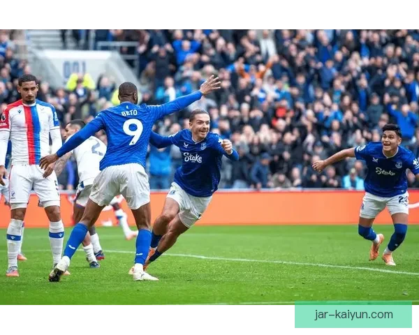 英超联赛中，森林队持续遭遇惨败，状态回暖成为期待。