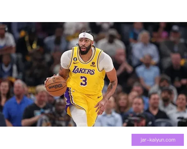 戴维斯在防守选择上的状态回暖，展现出潜在的竞争力增强趋势