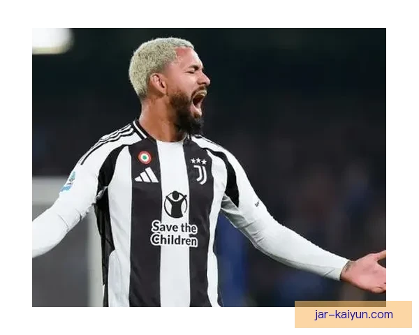 乌迪内斯主帅风格受关注，球队表现稳健回应战术挑战